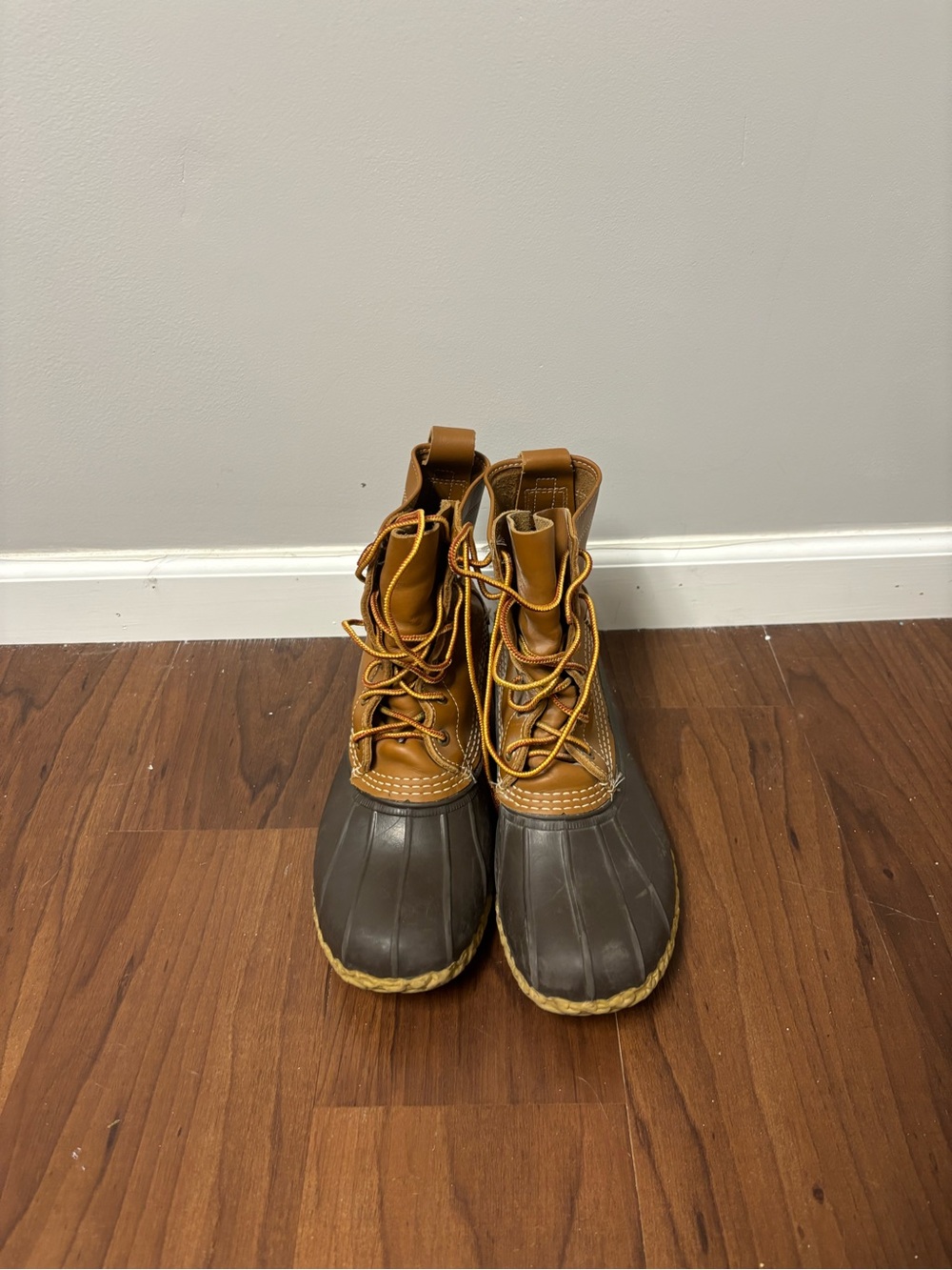 LL Bean Bean Boots W10